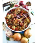 Kurczak pieczony po wiejsku - z cebul�, czosnkiem i w�dzonym boczkiem