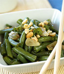 Sma�ona fasolka szparagowa z sosem ostrygowym