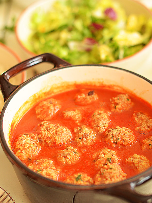 Pulpety z indyka w sosie pomidorowym