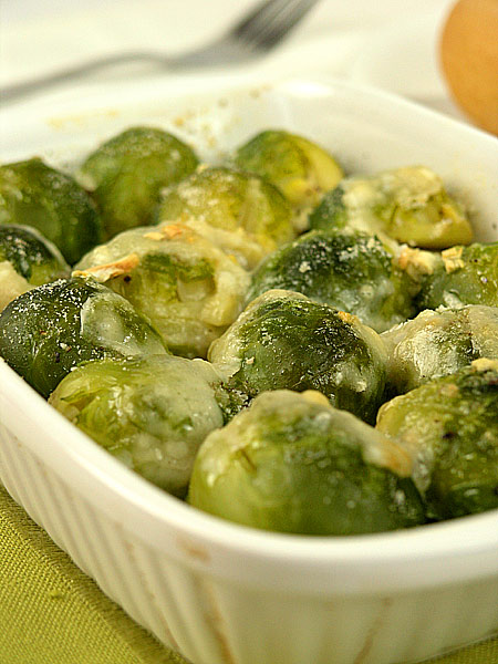 Brukselki zapiekane z parmezanem