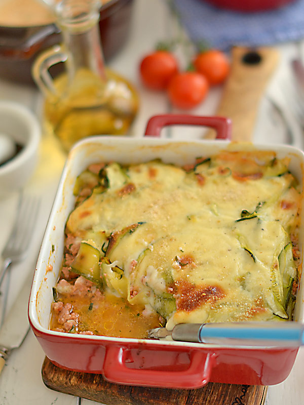 Lazania (lasagne) z cukinii i mielonego mi�sa