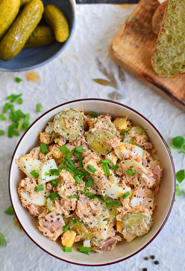 Sa�atka jajeczna z tu�czykiem