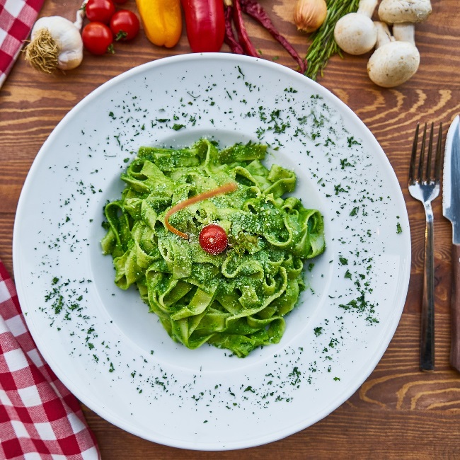 Tagliatelle z pesto z rukoli