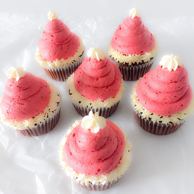 Krem ma�lany z truskawkami