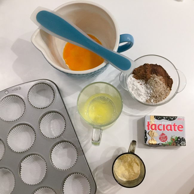 sk�adniki na muffiny piernikowe