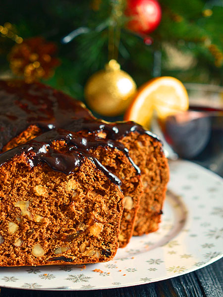 Piernik na piwie z mn�stwem bakalii