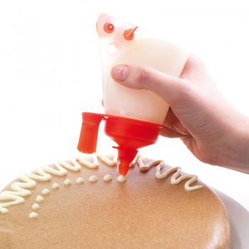 Pojemnik do dekoracji (pojemno��: 100 ml) z 4 wymiennymi ko�c�wkami - Mastrad - OTSW

