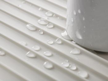 Suszarka do naczy� Y-Rack, kolor bia�o-zielony - Joseph Joseph