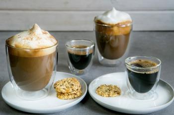 Zestaw szklanek do kawy z podw�jn� �ciank� (6 element�w) - Amo - Vialli Design