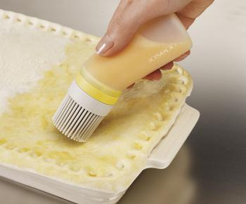 Zestaw do pieczenia (skrobak, p�dzel, trzepaczka) - Joseph Joseph