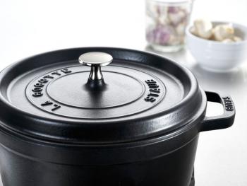 Garnek eliwny emaliowany okrgy czarny (pojemno 6,7 litra) - La Cocotte - Staub 