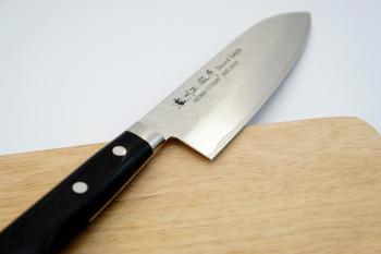 N Santoku (17 cm) - Unique - Satake 