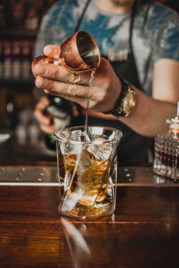 Szklanka do whiskey, z podw�jn� �ciank� - Cristallo (pojemno��: 300 ml) - Vialli Design 