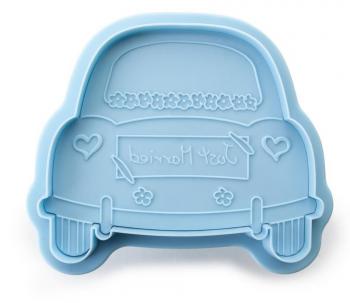 Foremka z t�oczkiem do wycinania ciasteczek samoch�d nowo�e�c�w - Ibili
