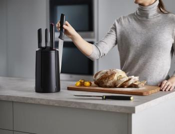 No�e w obrotowym bloku (5 no�y w zestawie) Elevate - Joseph Joseph