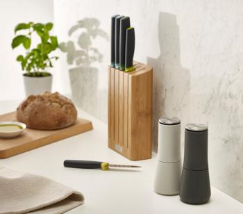 Blok bambusowy z 5 no�ami - Elevate - Joseph Joseph
