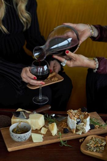 Karafka do wina, korek (poj. 1,5 l) - Nature - Sagaform