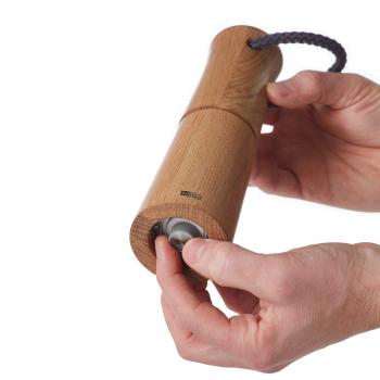 M�ynek do pieprzu lub soli Yaso L, jasny - AdHoc