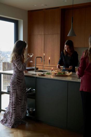 N� do pizzy i �opatka do ciasta, drewno wenge - Astrid - Sagaform