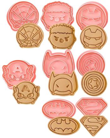 Foremki do wycinania ciasteczek ze stemplem zestaw, superbohaterowie-avengers (8 sztuk)  - CL
