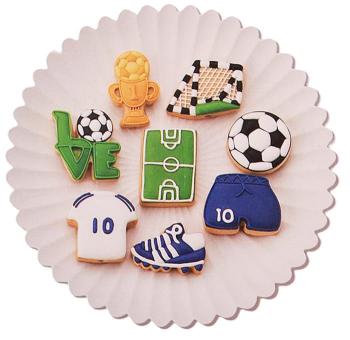 Foremki do wykrawania ciasteczek zestaw pi�karski, plastikowe (8 szt.) - CL