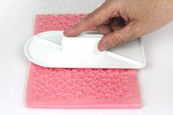 Mata strukturalna do masy cukrowej, serduszka (15 x 30,5 cm) - PME 