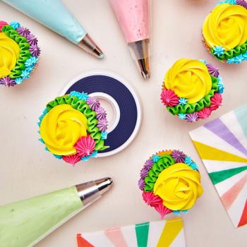 Mini talerz do dekoracji ciast, antypo�lizgowy (�rednica: 10 cm) - Wilton