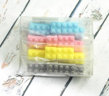 Figurki cukrowe klocki mix, kolory jasne 16 szt. - Magmart