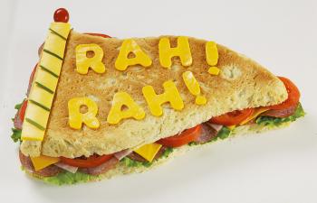 Forma aluminiowa do ciasta w kszta�cie chor�giewki - 2105-1190 - Wilton