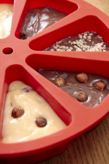 Forma silikonowa okr�g�a do wypieku ciasta w porcjach - Lekue