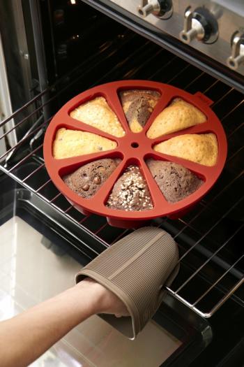 Forma silikonowa okr�g�a do wypieku ciasta w porcjach - Lekue